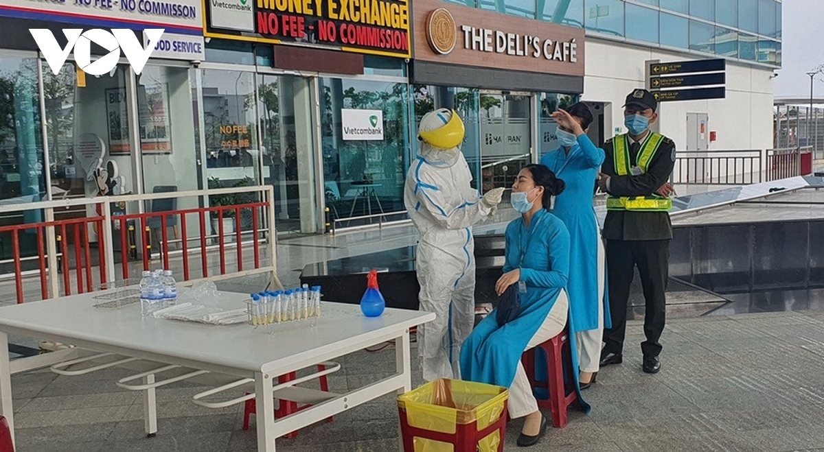COVID-19 attacks 13th locality in Vietnam